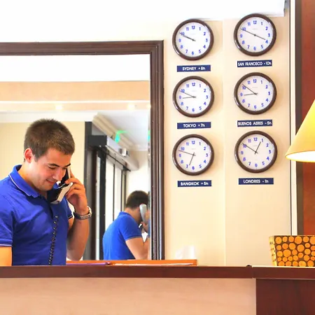 酒店 芒通里维埃拉酒店