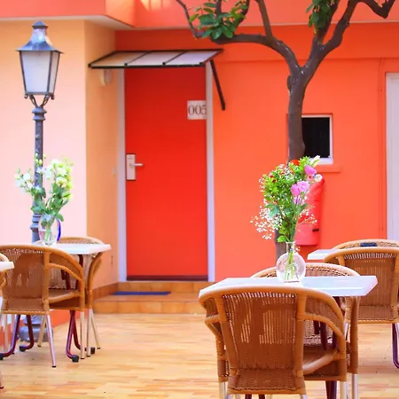 酒店 芒通里维埃拉酒店 3*