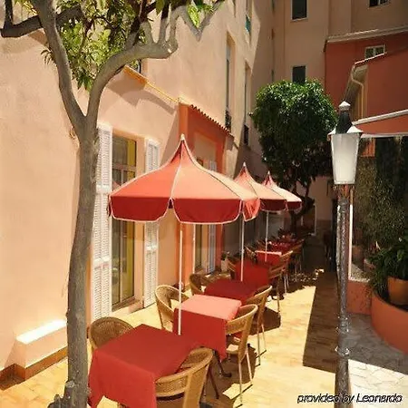 芒通里维埃拉酒店 酒店 3*