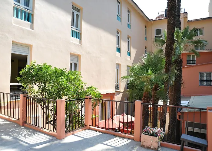 Riviera Hotel Menton