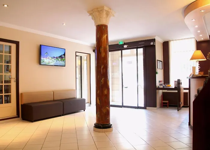 Riviera Hotel Menton