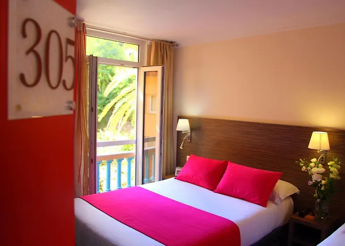 Riviera Hotel Menton