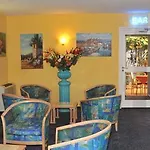 Riviera 3* Ментона
