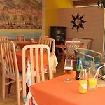 Riviera Отель