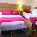 Отель Riviera 3*
