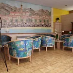 Riviera Отель 3*