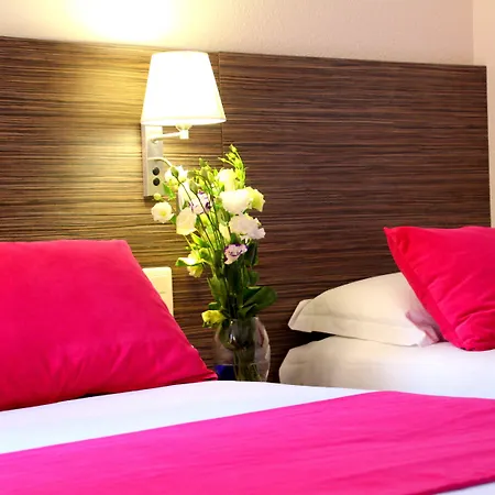 Riviera 3*