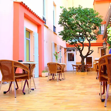 Riviera Hotel Menton