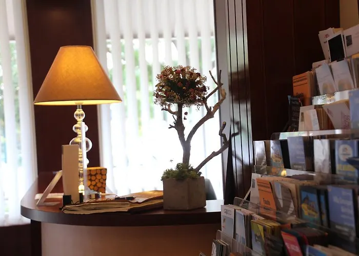 Riviera Мантон