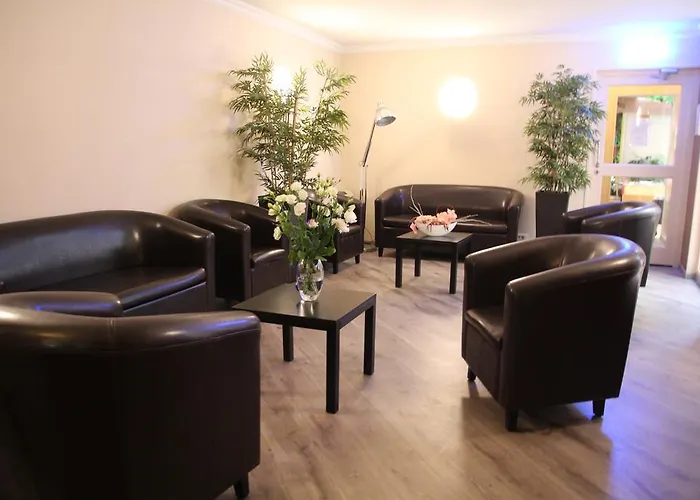 Riviera Hotel Menton