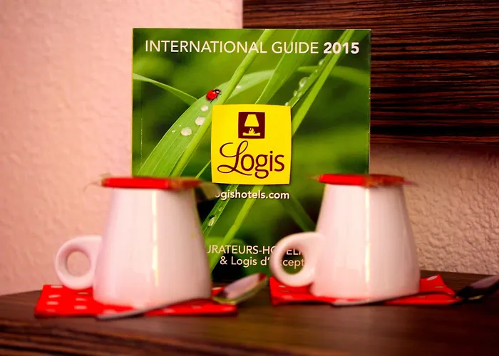 Riviera Готель Мантон