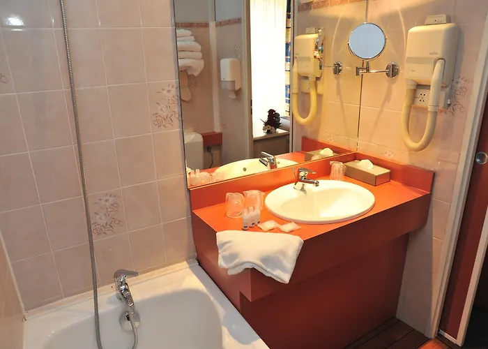 Riviera 3* Мантон